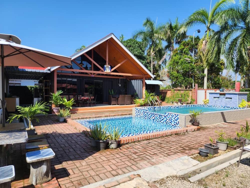 Merlimau Homestay Umbai Kelana מראה חיצוני תמונה